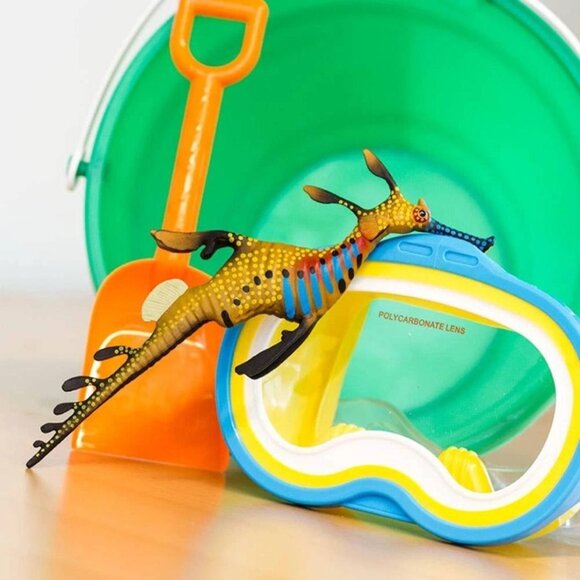 2 for $20 - Weedy Seadragon Figure - Hand Painted & Collectible Toy - Safari Ltd - Picture 6 of 6